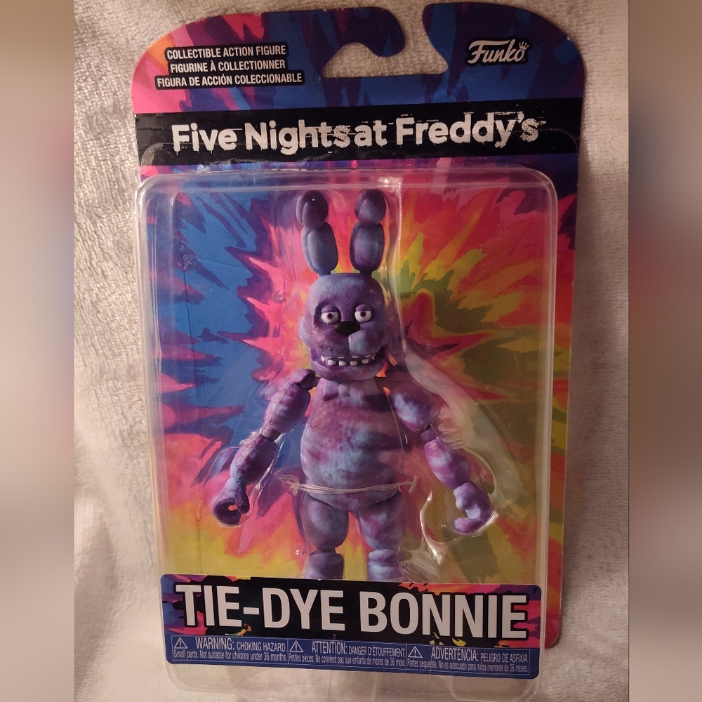 NWT! FUNKO Five Nights At Freddy's "Tye Dye Bonnie"